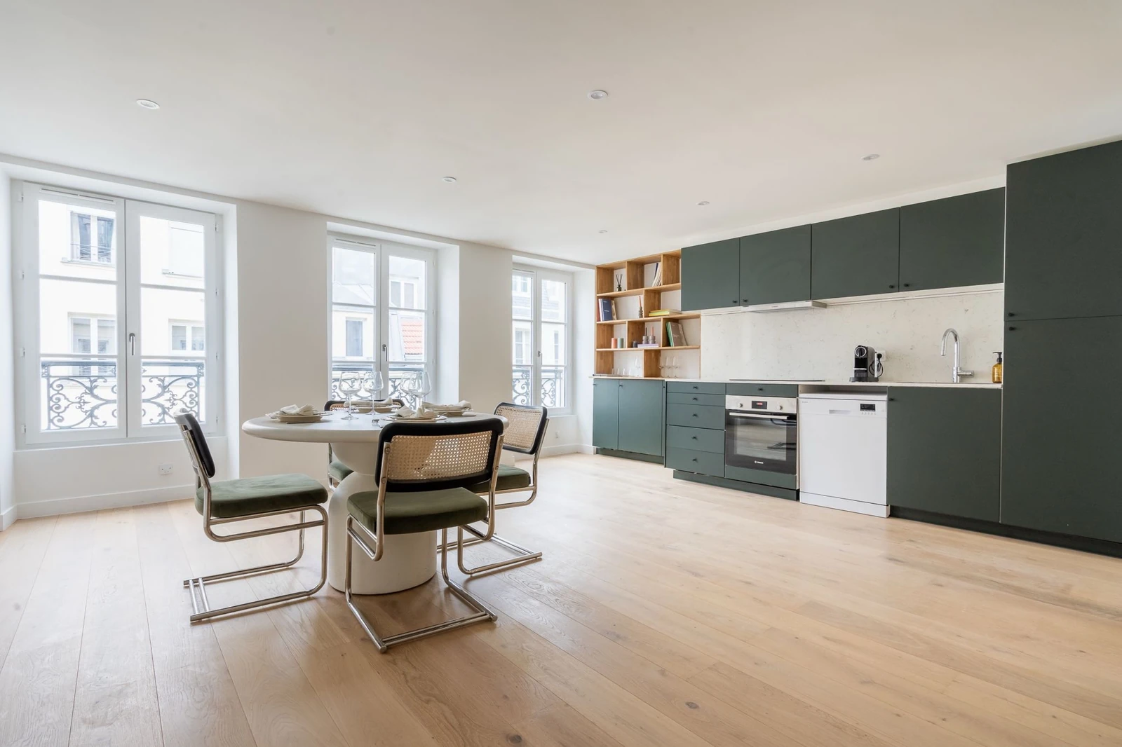 Aménagement intérieur réalisé par BATILI CONSTRUCTION au Marais, à Paris