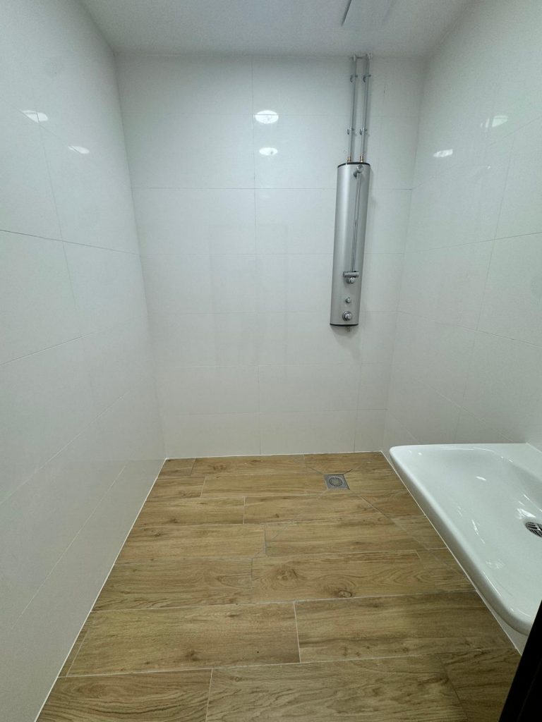 023c0587-a1a7-48bf-8952-1cbf7a748321